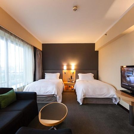 Pentahotel Пекин Экстерьер фото