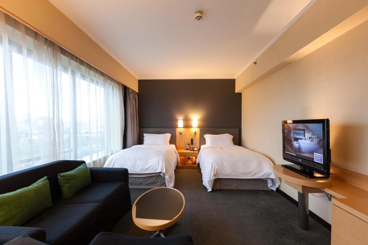 Pentahotel Пекин Экстерьер фото